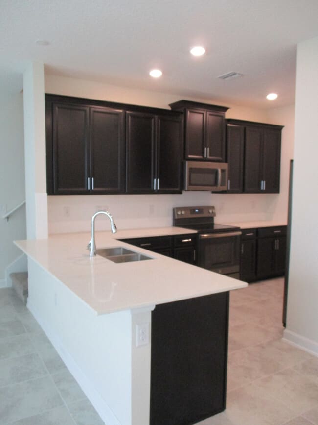 Foto del edificio - 3 Bedroom, 2.5 Bath, Recently Constructed Town Home in Sawgrass Plantation! Priced to Rent!