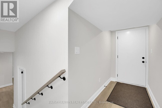 Building Photo - 19 Lambton Ave