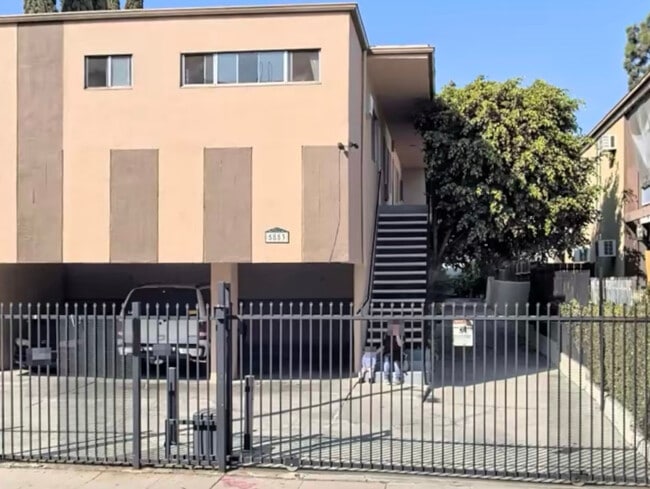 Building Photo - 5853 Virginia Ave