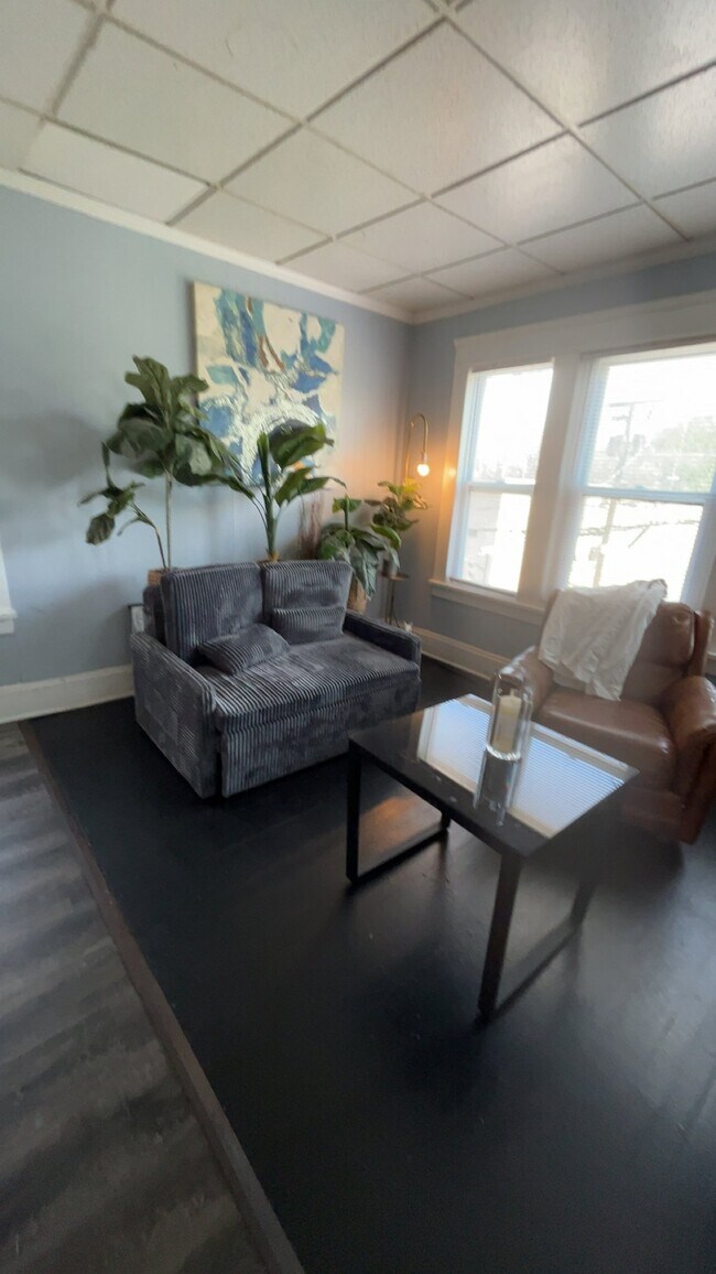 Foto del edificio - 3454 E 76th St