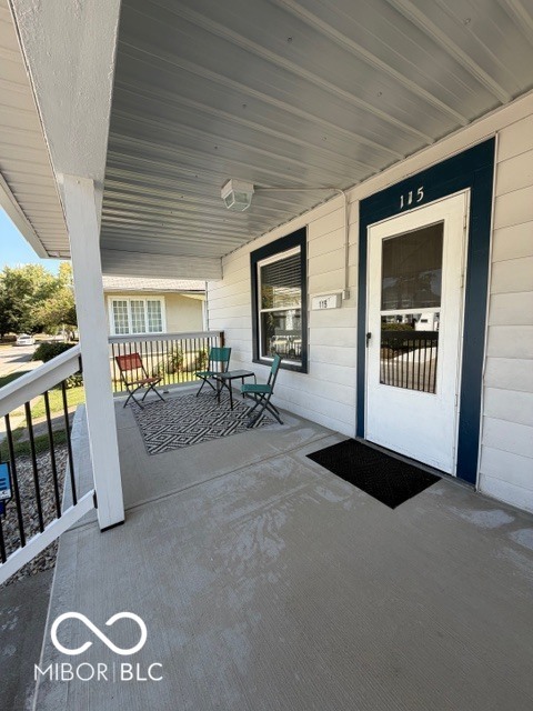 Primary Photo - 115 W Fordice St