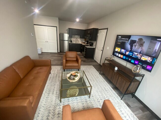 Foto del edificio - 2411 S Jackson Ave