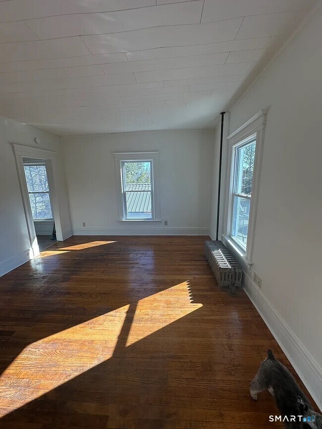 Building Photo - 173 Mansfield Ave
