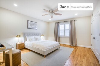 Building Photo - Room in Shared 3 bed/2 bath home in Capitol Hill