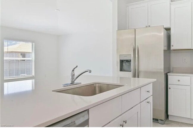 Foto del edificio - 2901 NW 18th Pl
