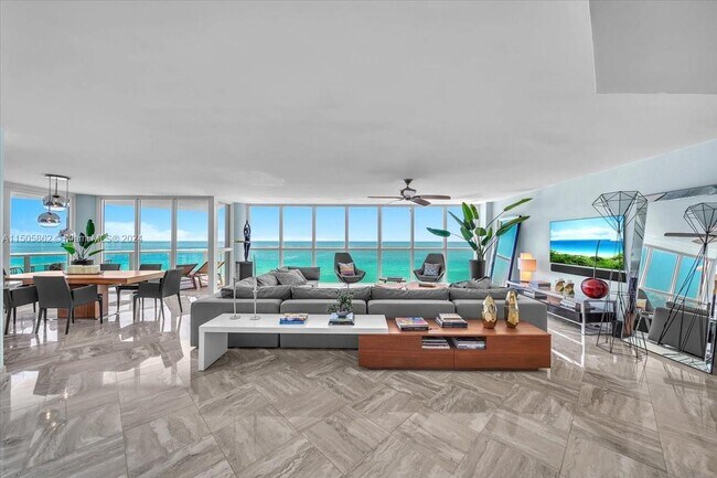 Building Photo - 16425 Collins Ave