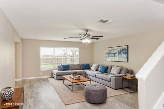 Foto del edificio - 4234 Sunrise Cove Dr