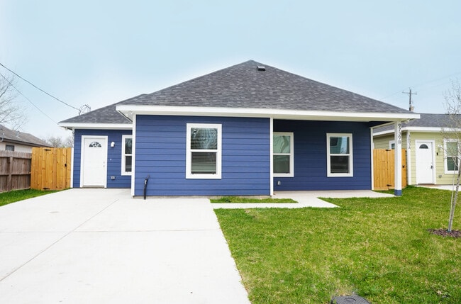 Building Photo - 9739 Cargill St