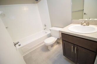 Interior Photo - Whispering Winds of Rochester Hills