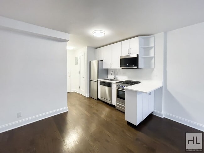 Building Photo - EAST 56 STREET