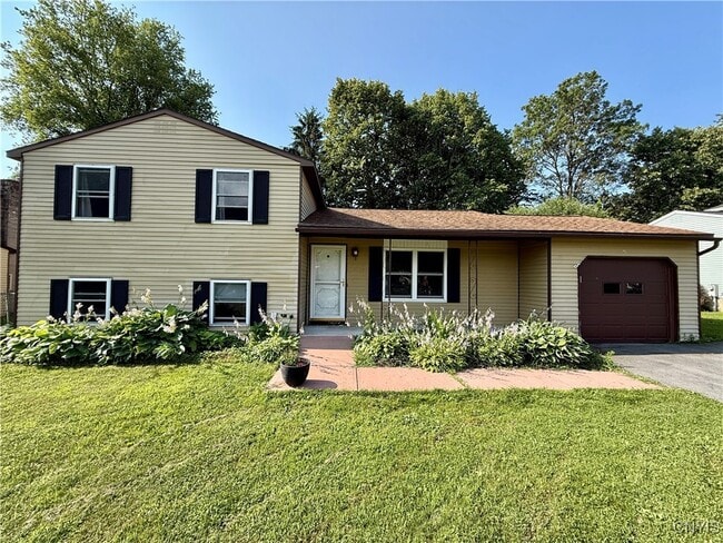 Building Photo - 8339 Zenith Dr
