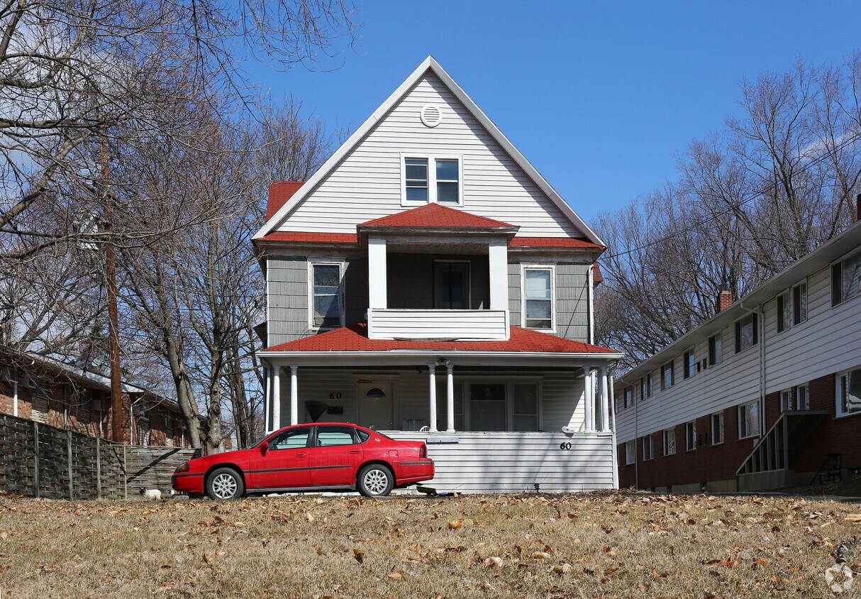 Building Photo - 60 Floral Ave