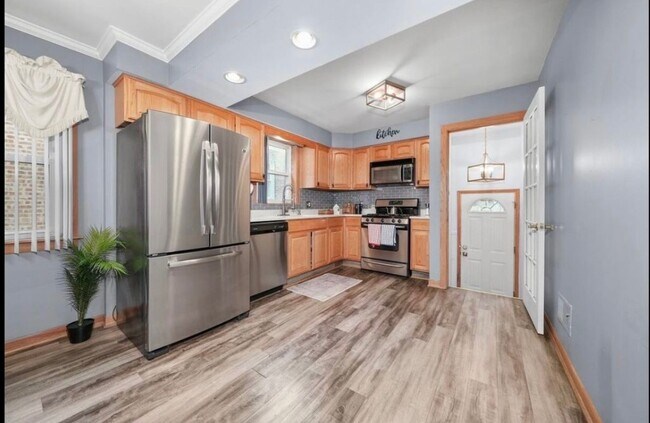 Foto del edificio - 5304 S New England Ave