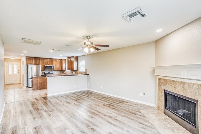 Building Photo - 4703 Montclair Hill Ln