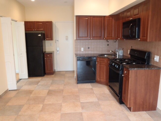 Foto del edificio - 3029 38th St