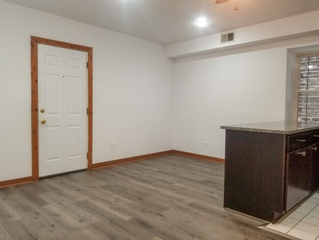 Foto del edificio - 1432 N Paulina St