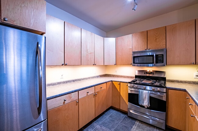 Foto del edificio - 410 Farrell St