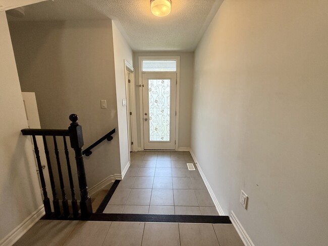 Building Photo - 270 Atima Cir