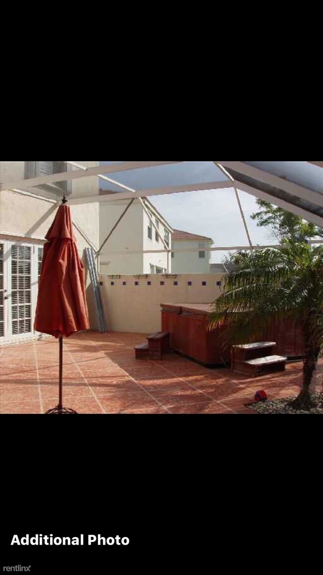 Foto del edificio - 7594 Oak Grove Cir