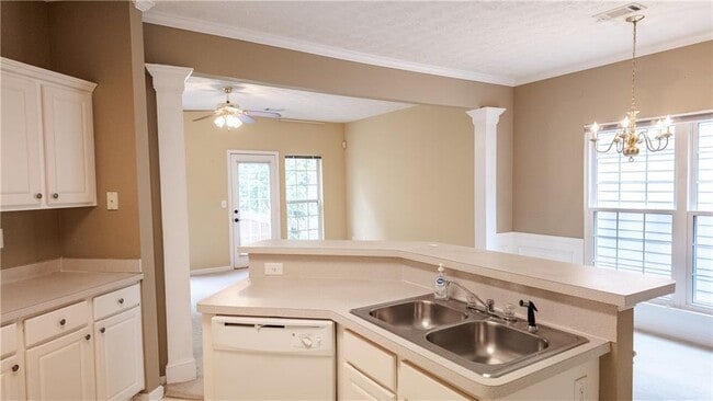 Building Photo - 2327 Oak Glenn Cir