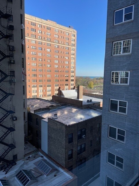 Building Photo - 4250 N Marine Dr