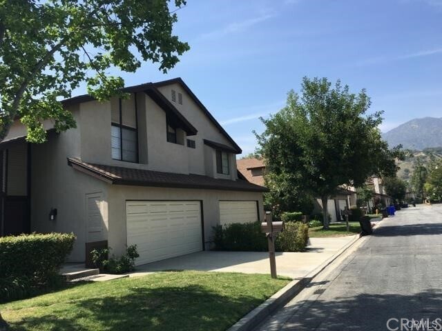 Building Photo - 1241 Amberwood Dr