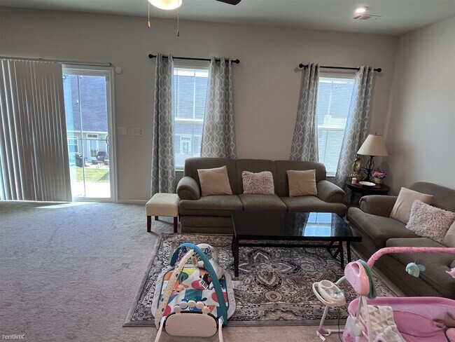 Foto del edificio - 3 br, 2.5 bath Townhome - 149 Keelon Gap Road