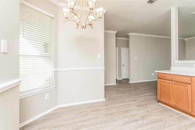 Building Photo - 804 Sheryn Dr