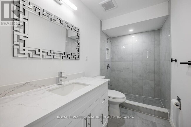 Building Photo - 54 Tuscarora Dr