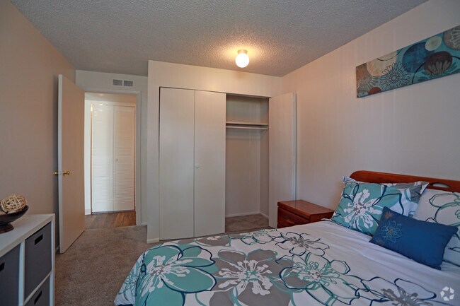 1BR, 1BA - 575 SF - Villages at Gateway