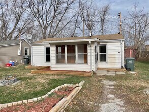 Building Photo - 131 Renaud Line Rd