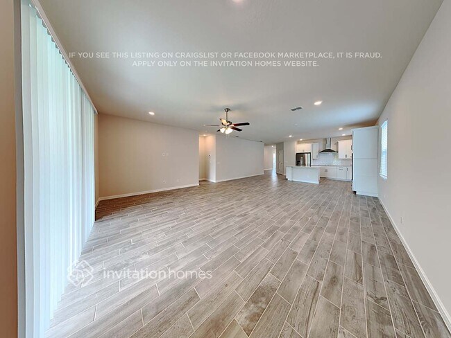 Building Photo - 5661 Cedar Chase Dr