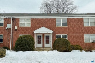 Building Photo - 52 Arnold Way