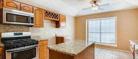 Foto del edificio - 1611 Brenwood Dr