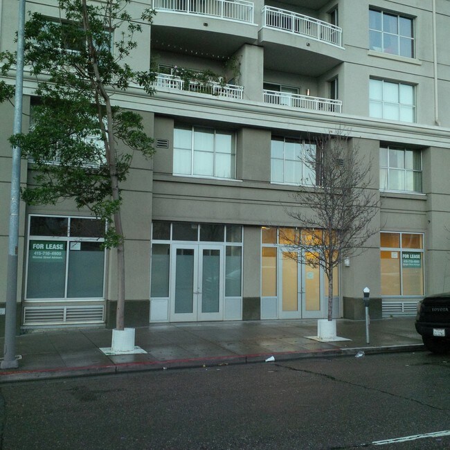 Foto del edificio - 140-148 S Van Ness Ave