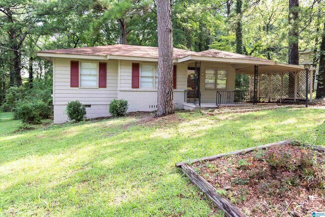 Building Photo - 812 Hagwood Rd