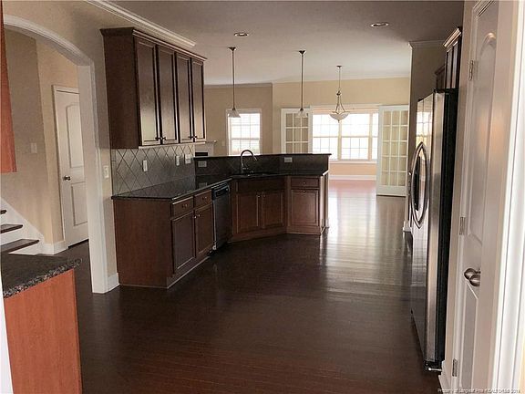 Building Photo - Spacious well maintained Home in Spring Lake