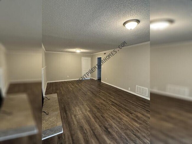 Foto del edificio - 2111 Pattywood Dr