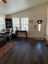 Building Photo - 120 N Val Vista Dr