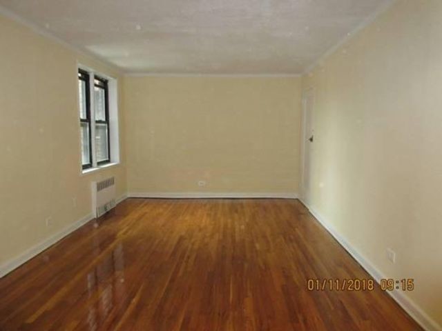 Foto del edificio - 9725 64th Ave