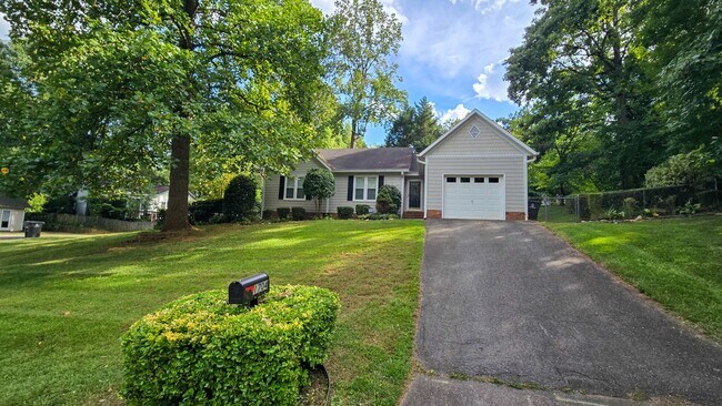 Building Photo - 1704 Gales Ct