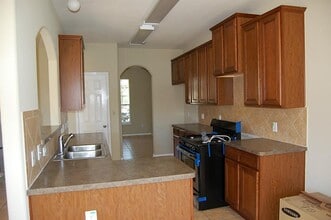 Building Photo - 5711 Coyote Call Ct