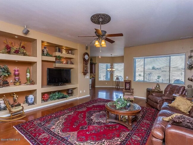 Foto del edificio - 4539 Harwick Rd