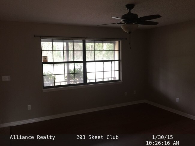 Building Photo - 203 Skeet Club Rd