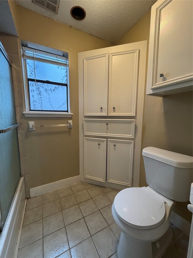 Foto del edificio - 1901 Brun St