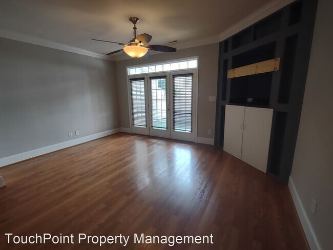 Building Photo - 2 br, 2.5 bath House - 4071 Center Place D...