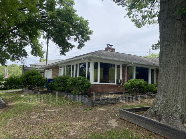 Building Photo - 8423 Korea Dr