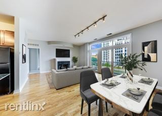 Foto del edificio - 333 N Jefferson St