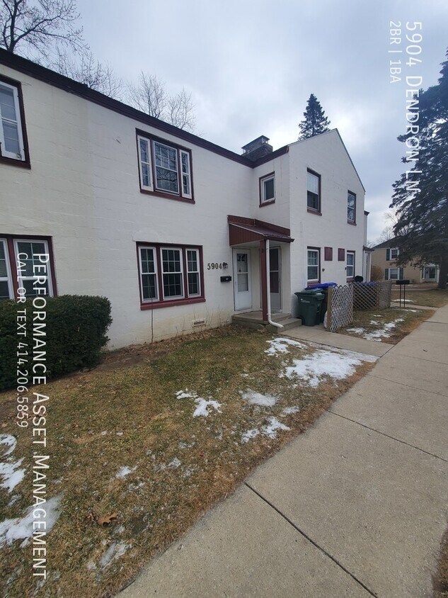 Charming 2Bed/1Bath Home in Greendale House Rental in Greendale, WI