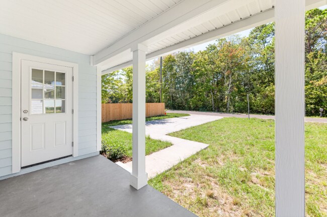 Foto del edificio - 3510 Datura St